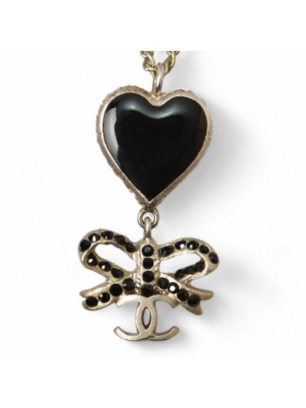 Chanel Heart Pendant Necklace Metal #208391C86B